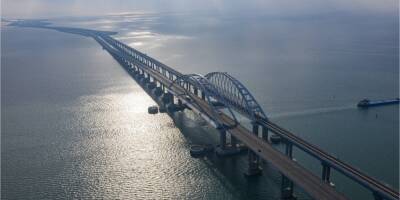 Удар по Крымскому мосту. Как громкое заявление Данилова в интервью Радио НВ вызвало истерику в РФ