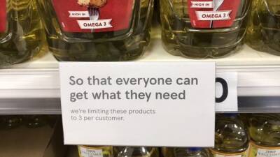 Британские супермаркеты ограничивают продажу подсолнечного масла из-за войны в Украине