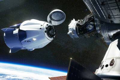 Приземление космического корабля с израильским космонавтом вновь отложено