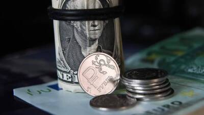 Аналитик Зварич назвал факторы укрепления рубля