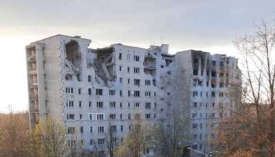 Луганщина под огнем: обстрелы не стихают, погибло 8 человек, разрушены еще 5 домов и здание Нацполиции