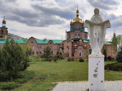 На Луганщине россияне разрушили по меньшей мере 7 православных храмов