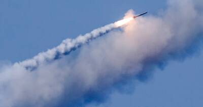 Пасхальный вечер: ВС РФ ударили ракетами по Центральной Украине (фото, видео)