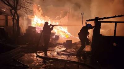 Луганщина: россияне разрушили 7 домов и третий раз попали в нефтеперерабатывающий завод
