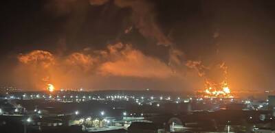 У російському Брянську сталася велика пожежа на нафтобазі (фото, відео)