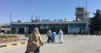 Талибы обсудили с Катаром управление афганскими аэропортами