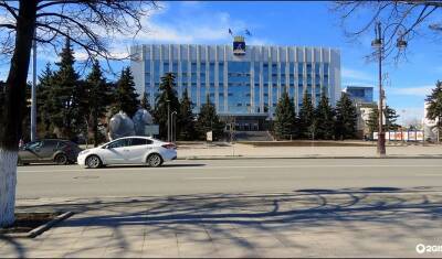 Мэрия Тюмени заработала на платных парковках более 17 млн рублей