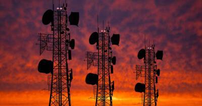 Санкции ударили по башням: Россию ждут большие проблемы с мобильной связью и 5G