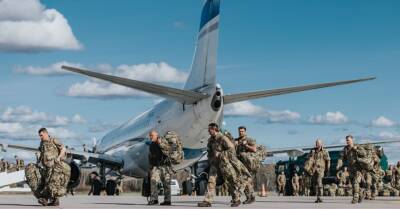 Артис Пабрикс - В Латвию прибыли военные Королевских вооруженных сил Дании - rus.delfi.lv - Украина - Дания - Латвия