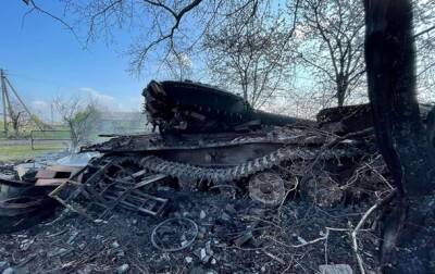 На Донбассе защитники уничтожили сотню солдат РФ