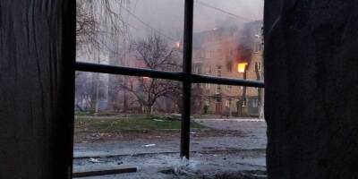 Оккупанты обстреляли школу в Лисичанске, в подвале находились мирные жители с детьми — глава ОВА