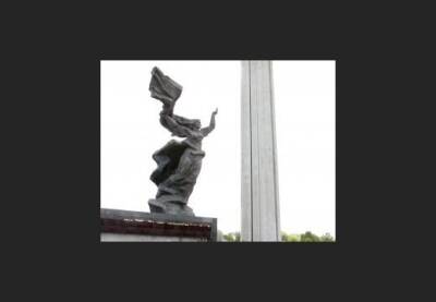 Калниете: сейчас есть окно возможностей для сноса памятника в парке Победы