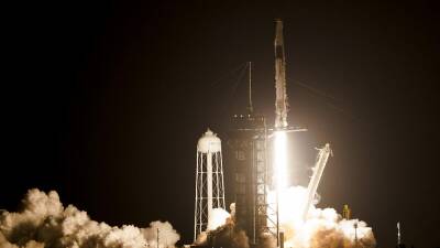 SpaceX запустила на МКС корабль с американскими астронавтами