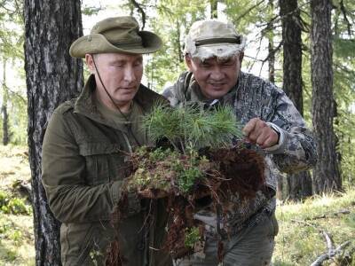 Пугачев: Путин мне рассказал, что у Шойгу на даче были шаманы, и сказал: "Слава богу, что ты в его гараже не был". Может, там какие-то жертвы приносили