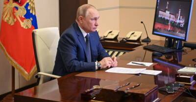 Путин пообещал Западу "молниеносный" ответ за вмешательство в ситуацию в Украине