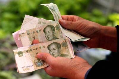 Центральный банк Китая провел интервенцию на фоне годового минимума юаня