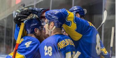 Сборная Украины стартовала на чемпионате мира по хоккею с разгромной победы над Сербией