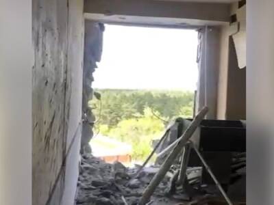 Оккупанты обстреляли действующую больницу в Северодонецке. Есть погибшая и раненые