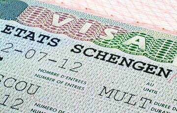 «1000 рублей за гуманитарную»: во сколько сейчас обходятся белорусам шенгенские визы