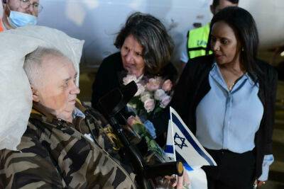 9 выживших в Холокосте из Украины прибыли в Израиль накануне Дня памяти