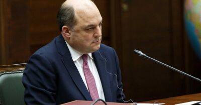 Министр: удары Украины по армейской инфраструктуре РФ были бы законными