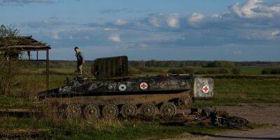 Россия каждый день теряет в Украине не меньше роты — Арестович