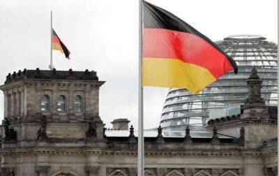 Германия готова поддержать эмбарго на импорт нефти из РФ - СМИ
