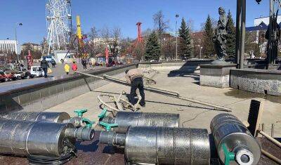 Тюменские фонтаны готовят к запуску на Первомай