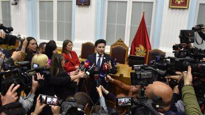 В Черногории новое правительство меньшинства