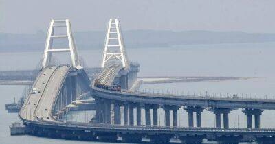 Россия может готовить диверсию на Крымском мосту: что известно
