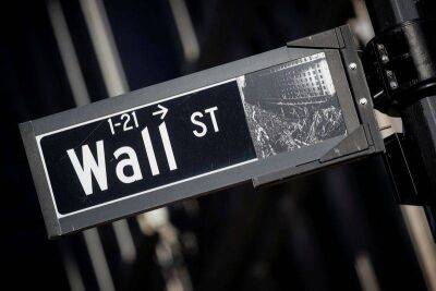 Рынок акций США закрылся падением, Dow Jones снизился на 2,77%