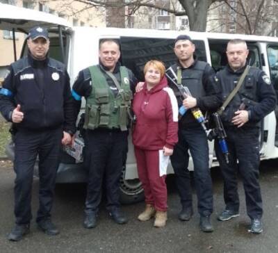 Волонтеры Киева помогают военным с экипировкой: как присоединиться к поддержке ВСУ и ТрО