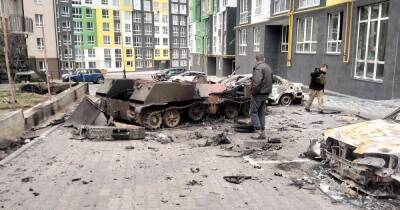 В Ирпене войска РФ расстреливали девочек и женщин, трупы давили танками, – мэр города