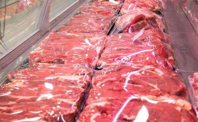 Сенаторы одобрили закон, предоставляющий льготы по НДС на ввоз растительного масла, мяса и картофеля