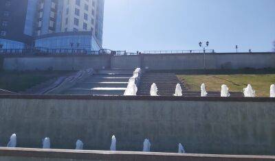 На тюменской набережной заработал 35-метровый фонтан