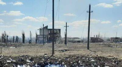 Штурмуют Рубежное и Попасную: Гайдай рассказал о разрушении двух школ и десятков домов на Луганщине