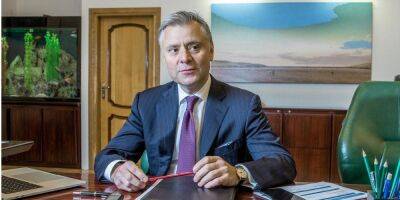 Витренко останется главой Нафтогаза еще на год