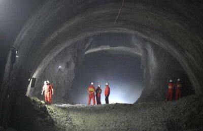 Китай строит 127-километровый подводный тоннель: куда его тянут и зачем он нужен