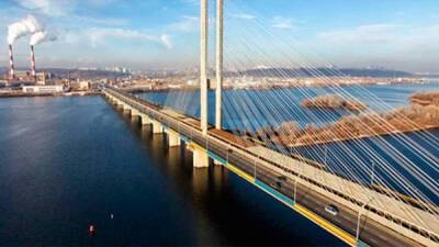 Киевский метрополитен возобновил движение поездов по Южному мосту