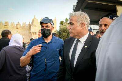 Поход Лапида к Шхемским воротам вызвал гневные реакции у палестинцев от ПА до ХАМАСа