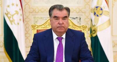 Президент Таджикистана снова призвал население запастись продуктами на два года