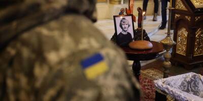 Убит двумя выстрелами. В Киевской области попрощались с погибшим фотожурналистом Максом Левиным — фоторепортаж