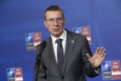 Латвия снижает уровень дипотношений с россией