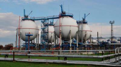 Оккупанты разрушили Кременчугский нефтеперерабатывающий завод