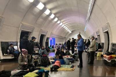 Киев возвращается к прежней жизни: в метро открыли сразу две пересадки между линиями
