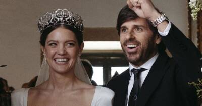 Светская дама и маркиз. В Испании состоялась "самая ожидаемая свадьба года"
