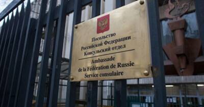 Четыре страны Евросоюза высылают российских дипломатов: в чем причина