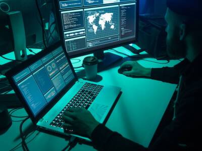 На государственные органы Украины совершили новую кибератаку – хакеры ФСБ паразитируют на болезненных для украинцев темах