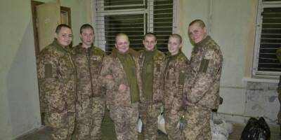 Оккупанты пытали пленных женщин-военных, освобожденных во время обмена — Денисова
