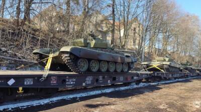 Чехия передала Украине танки Т-72 и БМП-1 для нужд ВСУ